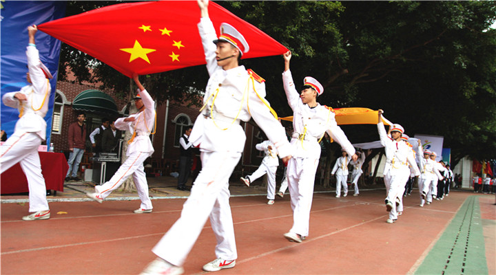 揮舞運(yùn)動(dòng)激情，共筑國(guó)際化教育夢(mèng)