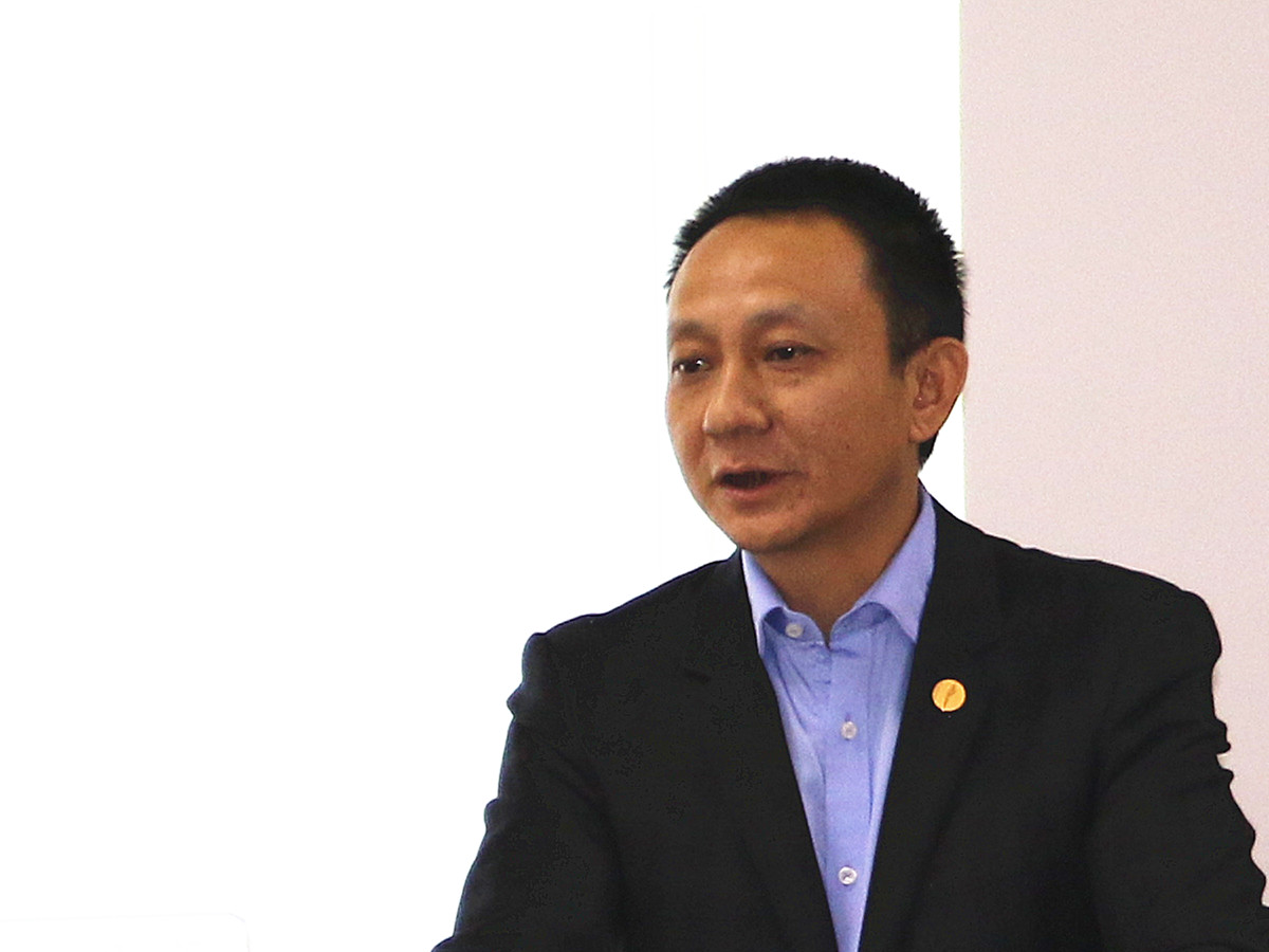 湖畔公學(xué)，精英教育